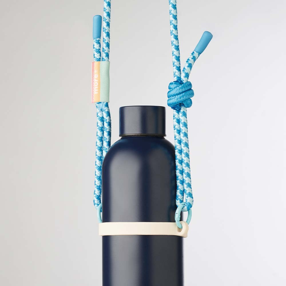 MLBH05 — Crossbody 2-tone bottle carrier with logo label
